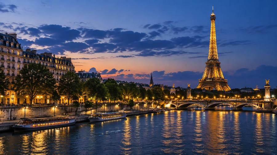 A Torre Eiffel e o rio Sena em Paris na hora azul